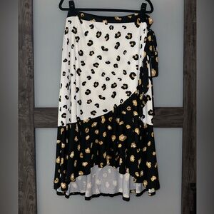 LuLaRoe Black, White, yellow leopard print Midi Skirt NWOT
